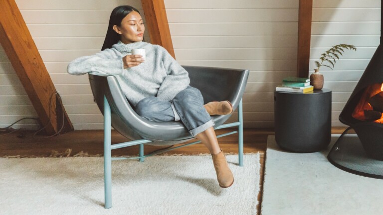 Kosmos Chair heated seat totally envelops you in a comfy, warm, and cozy embrace