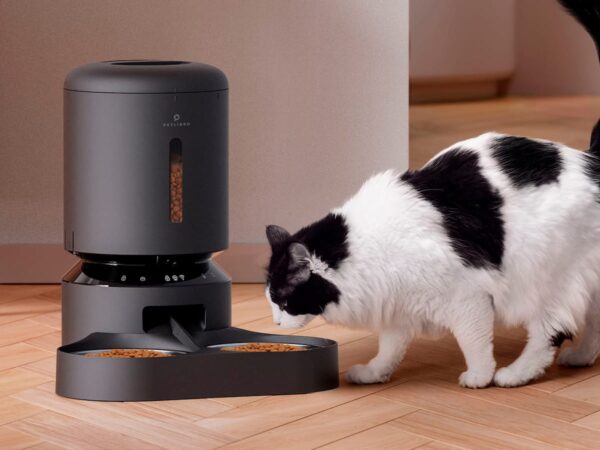 Petlibro Granary Camera Dual Food Tray: Automatic Pet Feeder With a 24/7 Food Cam