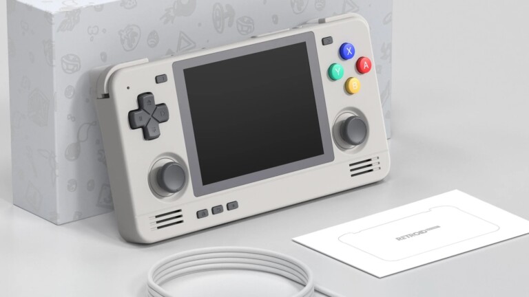 Retroid Pocket 2S handheld gaming console has a retro design with an array of emulations