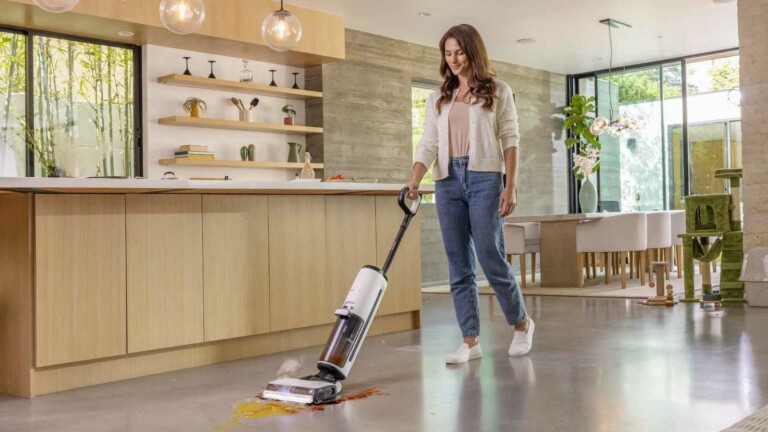 Tineco FLOOR ONE S7 Steam floor washer delivers a deep clean with hot 284°F steam