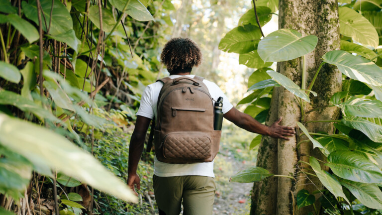RŌMFRĒ EDC Backpack boasts stylish full-grain leather and a durable construction