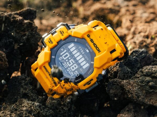 CASIO G-SHOCK RANGEMAN GPRH1000-9 rugged outdoor watch works in harsh environments