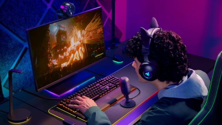 <em class="algolia-search-highlight">Razer</em> Seiren V3 Mini ultra-compact mic focuses on your voice and ignores background noise