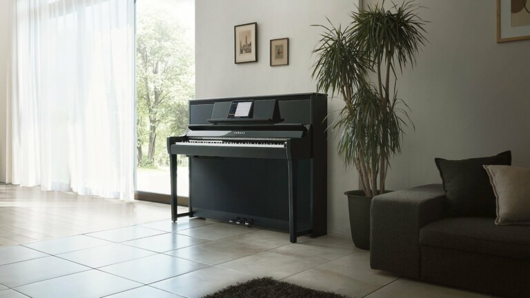 Yamaha Clavinova CSP-295 digital piano helps discerning beginners learn to play