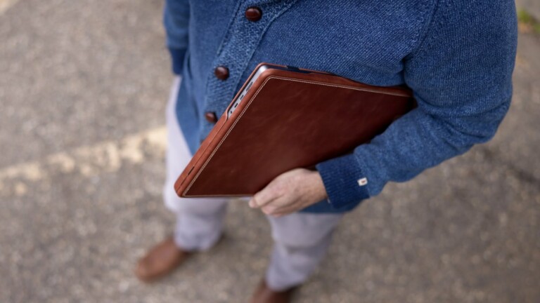 Burton Goods Luxury Leather Slim Case for MacBook Pro 14″ adds timeless elegance