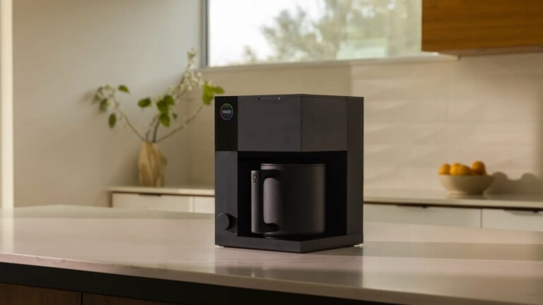 Fellow Aiden Precision Coffee Maker brews coffee that’s suprisingly similar to pour-over