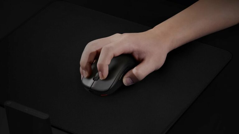 Zowie U2: Wireless Gaming Mouse has an Agile Design for Esports by BenQ on Gadget Flow