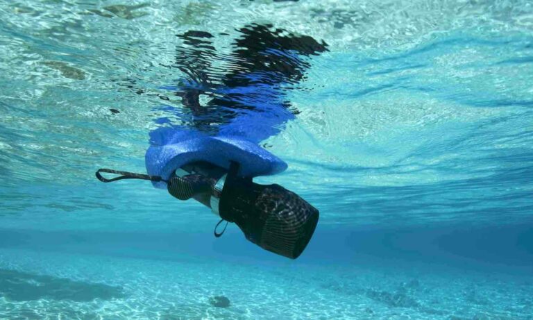 ASIWO U1 underwater scooter review: Your companion for SUP, kayaking & diving