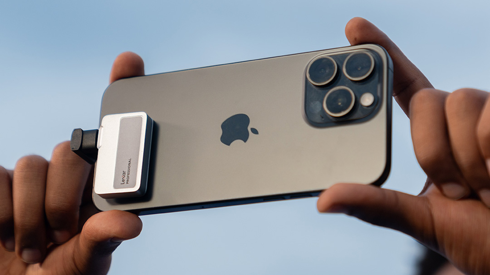 Lexar Professional Go Portable SSD with Hub on Gadget Flow