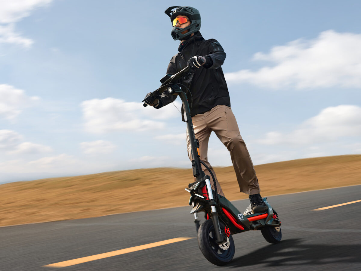 Ninebot ZT3 Pro E: Powerful Urban and Off eScooter by Segway on Gadget Flow