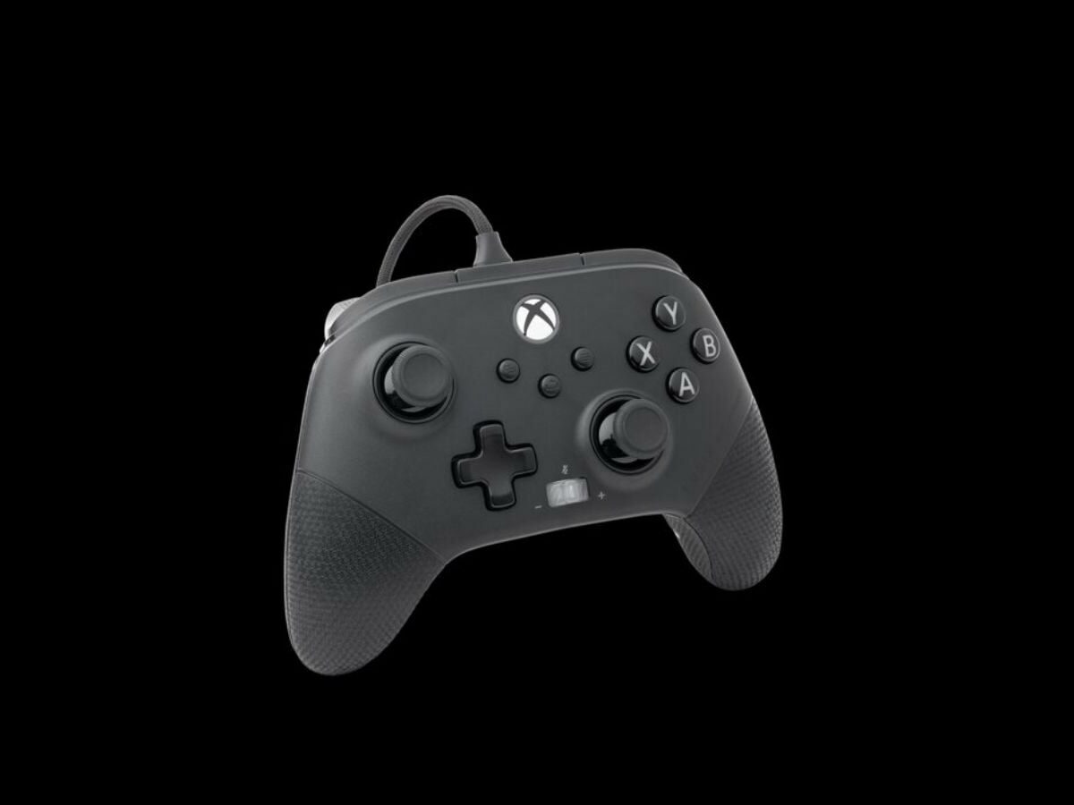 FUSION Pro 4: A wired controller for Xbox Series X|S that pursues simplicity by PowerA on Gadget Flow