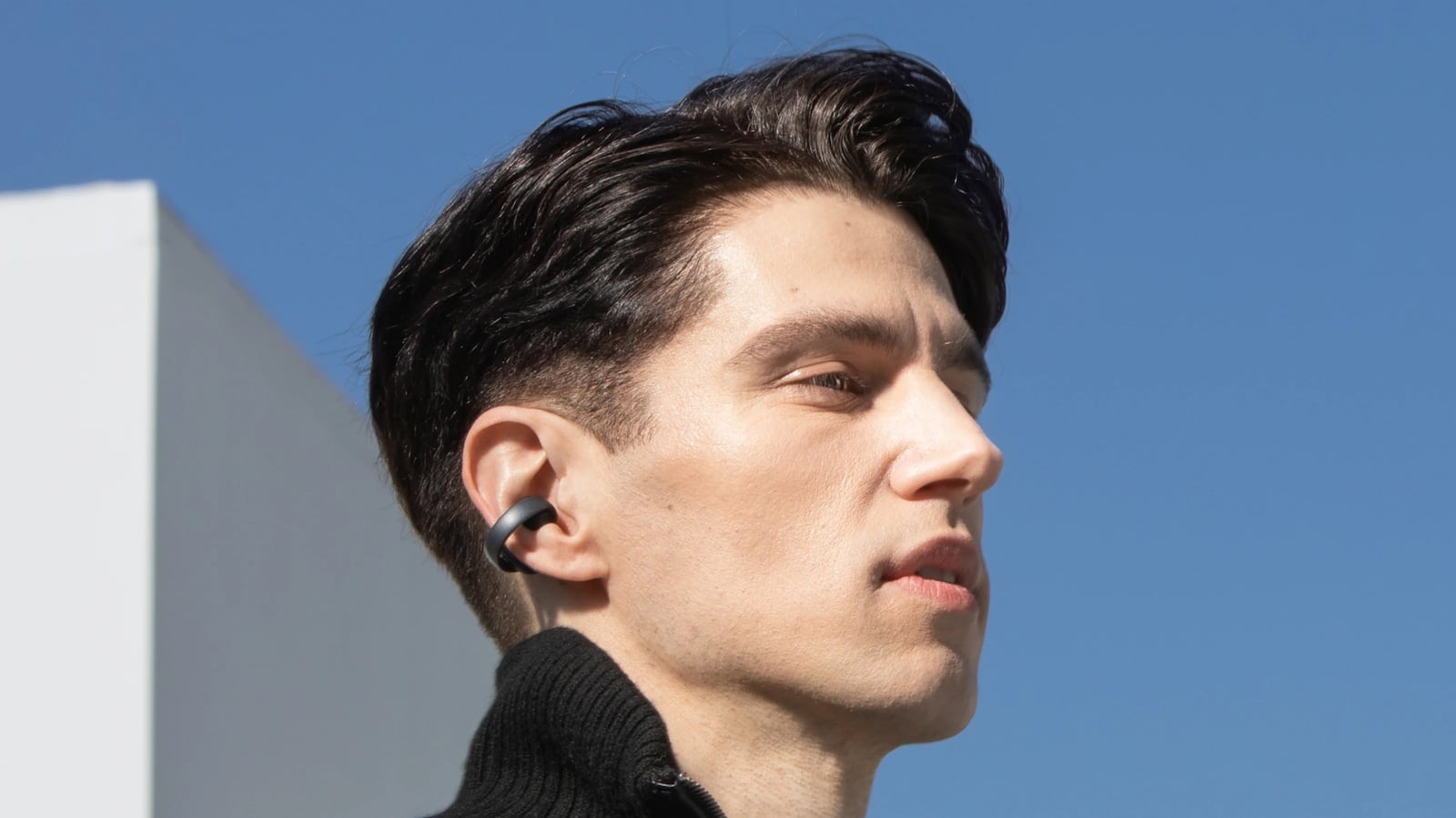 Soundcore AeroClip let you enjoy music pressure free!