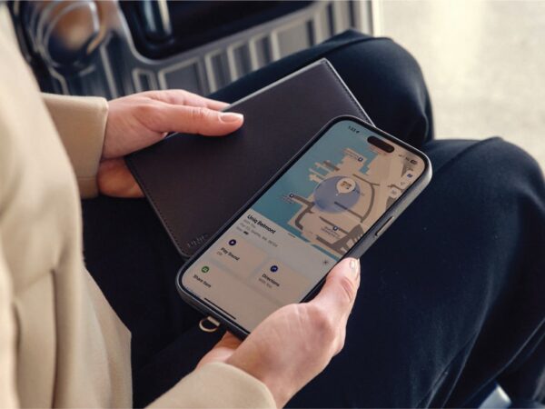 Uniq Design Belmont Find My Vegan Leather Passport Holder with a Hidden Magnetic Pocket