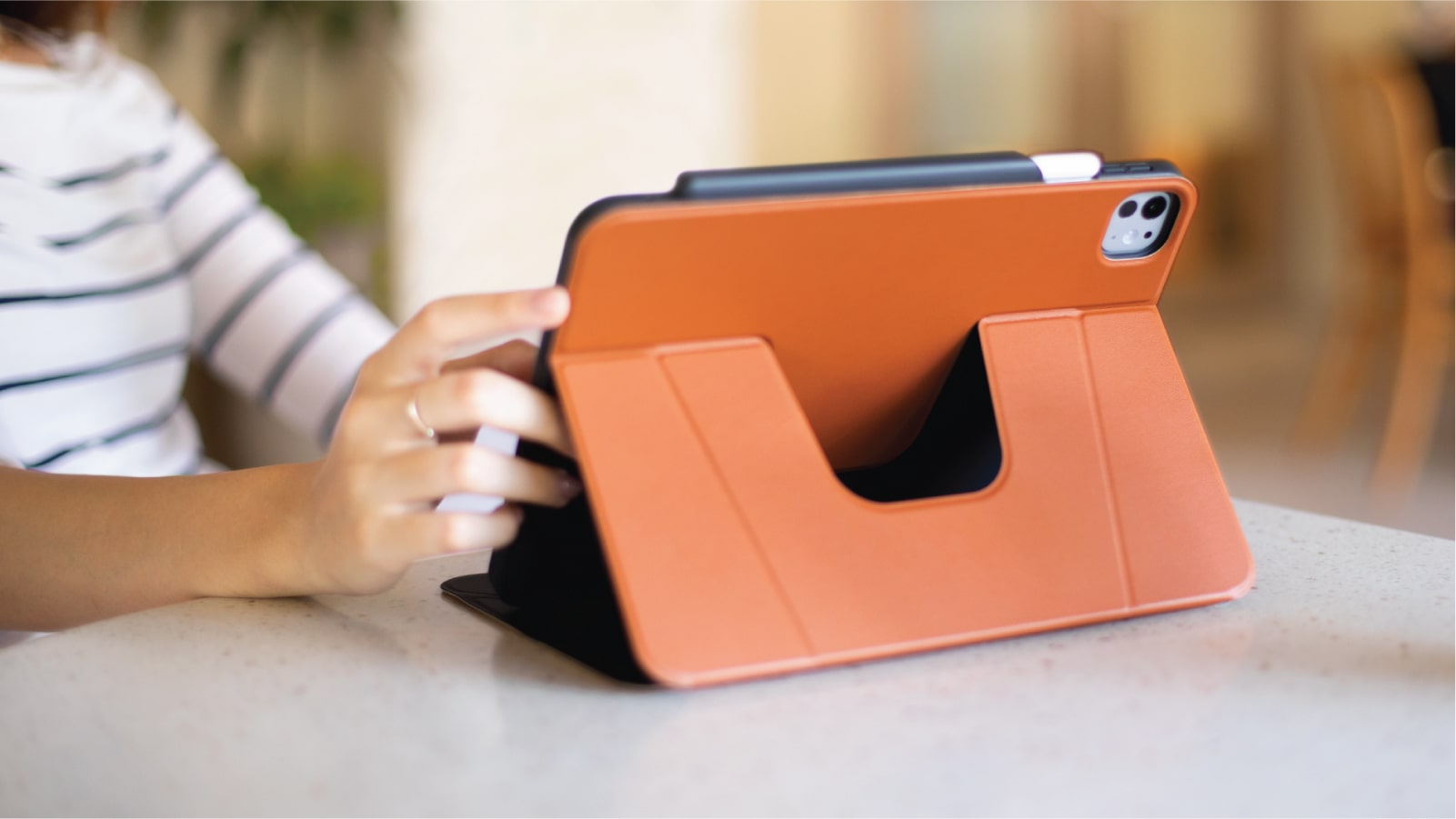 Uniq Design Ryze 360 iPad Air 11 Case with Smart-Folding Design