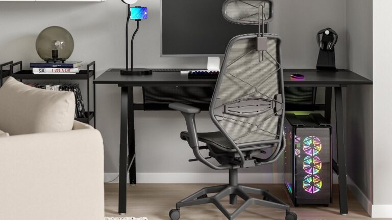 IKEA UTESPELARE: Adjustable Gaming Desk and Chair for Maximum Comfort and Optimal Posture