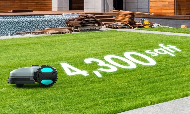 Let the lawn mow itself: Meet the Yardcare E400 robotic lawn mower