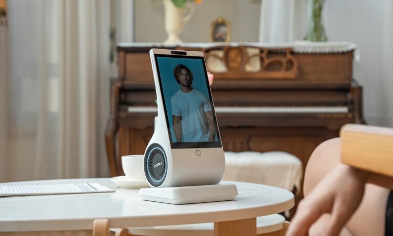 Emotional support AI is real: These 6 devices help us feel less alone