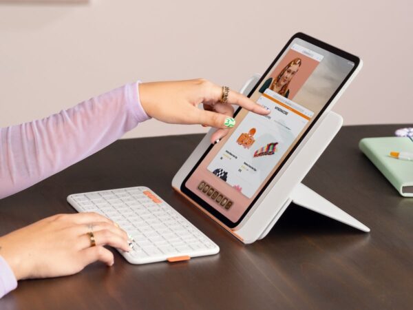 Logitech Flip Folio for iPad with Bluetooth Keyboard and Full Protection from Bumps