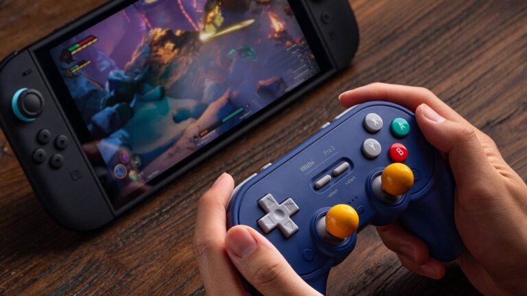 8BitDo Pro 3 Bluetooth Gamepad: Multiplatform Compatibility and Magnetic ABXY Buttons