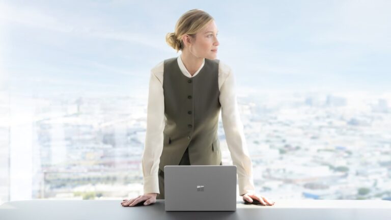 Microsoft Surface Laptop for Business: 5G Copilot+ PC with Intel Core Ultra Series 2 Chip