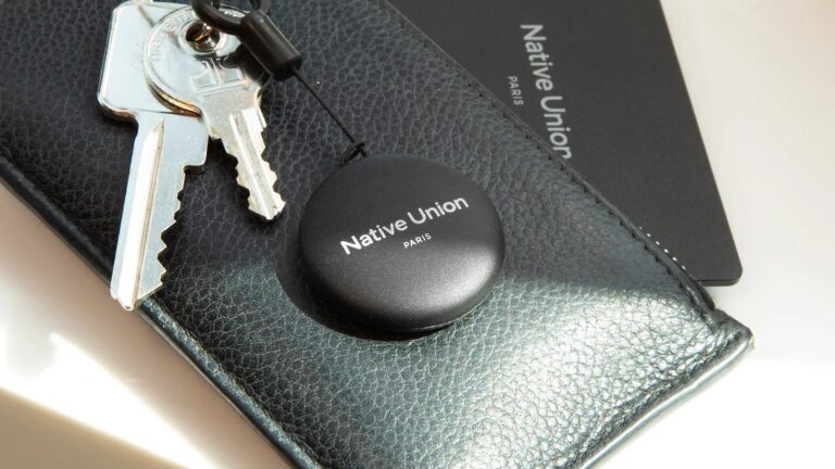 Native Union Find It Tag: Sleek Item Tracker With Loop and Find My Compatibility