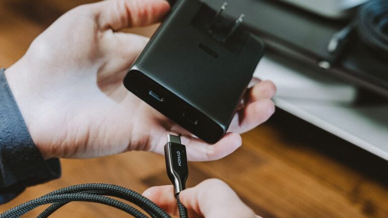 Nomad 100W Slim Power Adapter with GaN Technology and ProCharge Power Philosophy