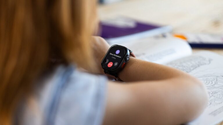 Pinwheel Watch: Standalone (No Phone) Kids’ Smartwatch Managed by Parents and Fun for Kids