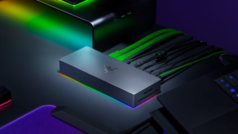 Razer Thunderbolt 5 Dock: Desktop RGB Dock for Multiple Devices and Triple 4K Displays