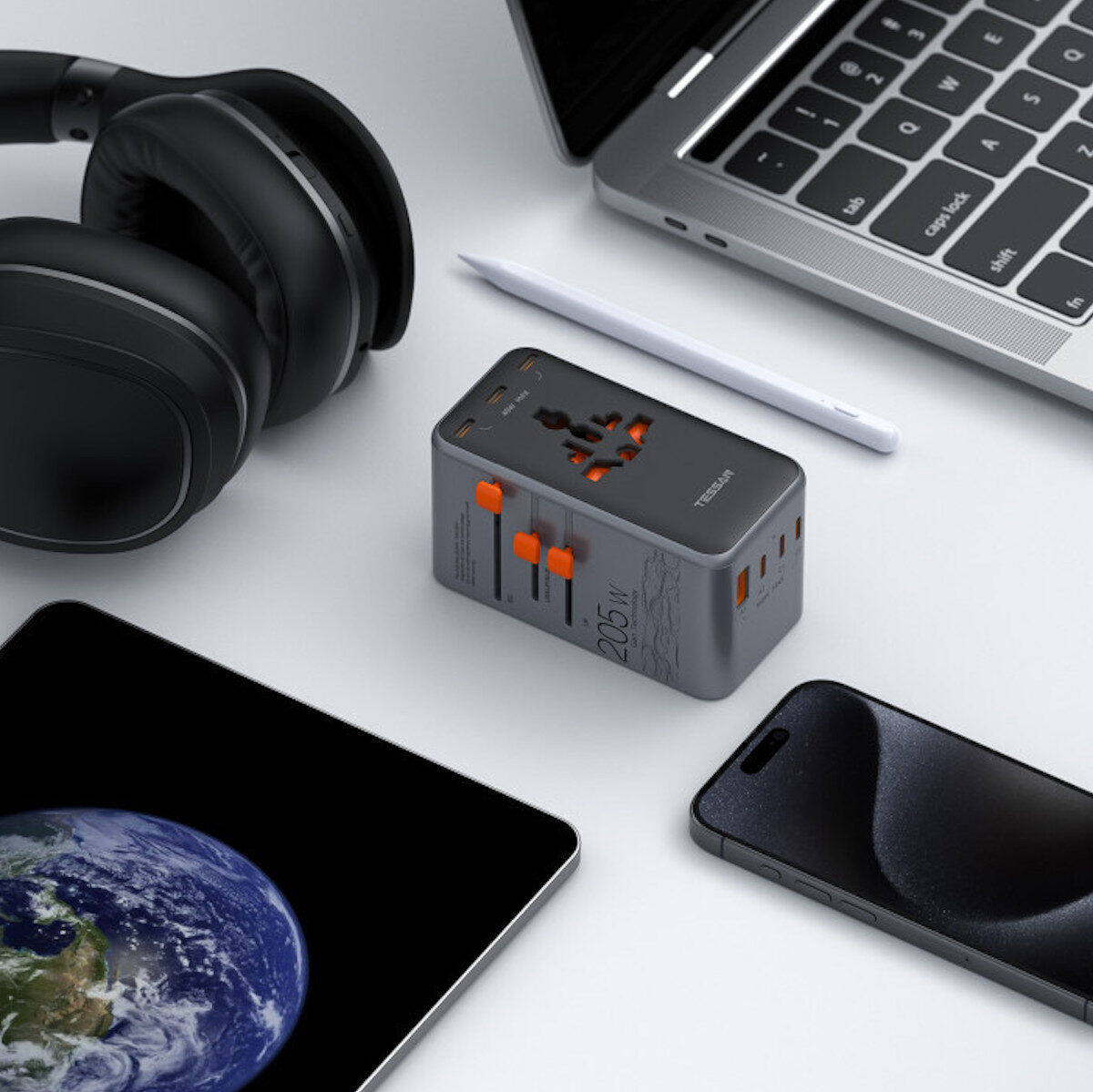 The One Charger to Rule Them All: TESSAN Voyager 205 Review