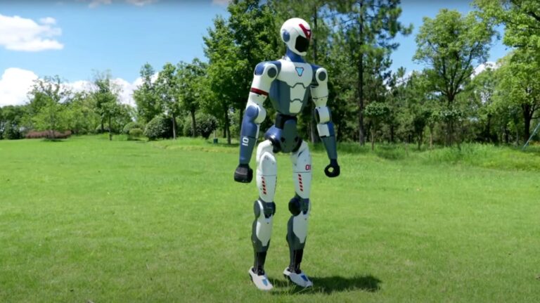 Unitree R1: Ultralightweight and Fully Customizable Humanoid Robot with 4-Microphone Array