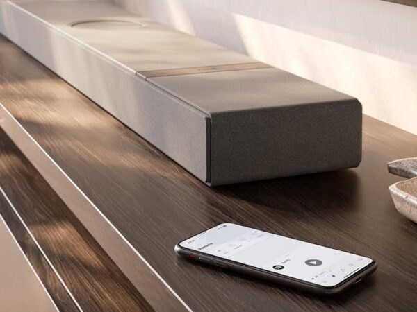 KEF XIO Soundbar: Ultraclear Dialogue and Deep, Powerful Bass for Your Favorite Content