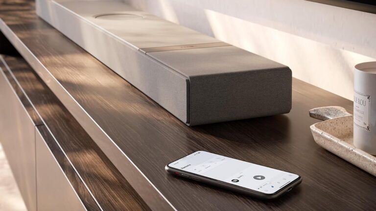 KEF XIO Soundbar: Ultraclear Dialogue and Deep, Powerful Bass for Your Favorite Content