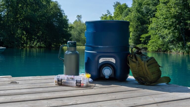 LifeStraw Escape: High-Flow Pressurized Water Purifier with Advanced 3-Stage Filtration
