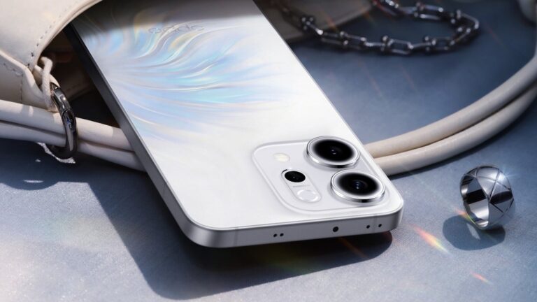 OPPO Reno14: AI Flash Photography, Google Gemini, and Iridescent Mermaid Design