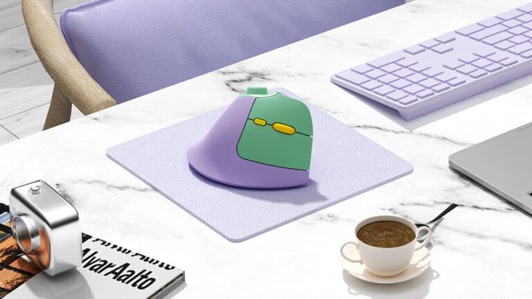Seenda MOU-302: Wireless Mouse with Vertical Ergonomic Grip and Tri-Mode Connectivity