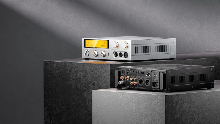 FiiO K17: Desktop DAC and Headphone Amplifier