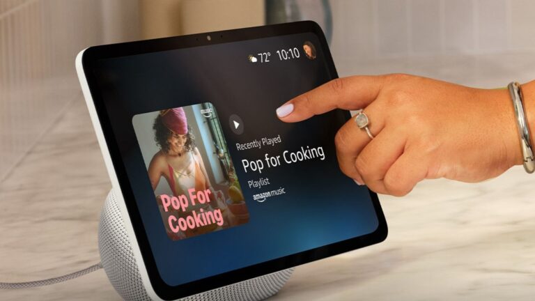 Amazon Echo Show 11 offers a vibrant Full-HD touch screen!