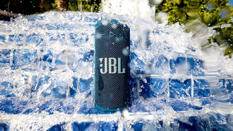 JBL Grip Bluetooth Speaker