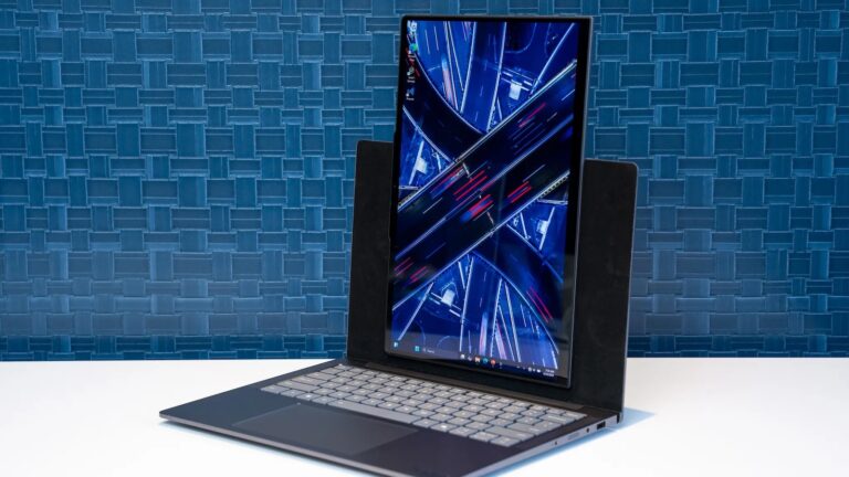 Lenovo ThinkBook VertiFlex Concept