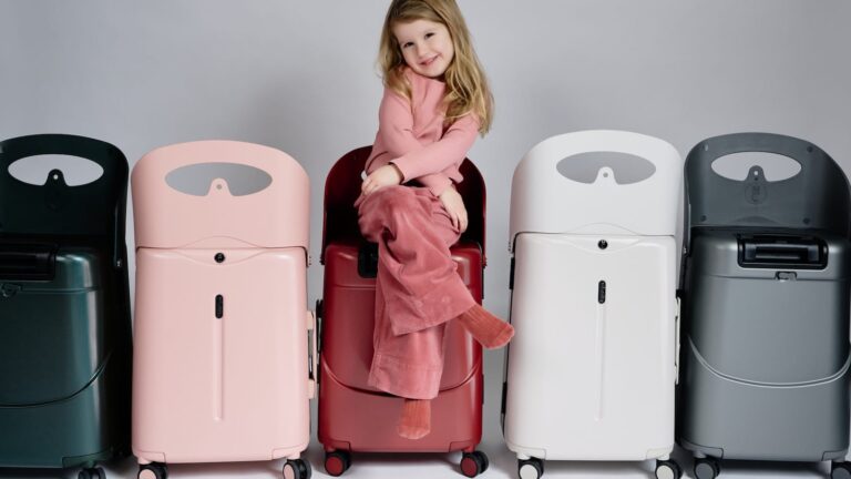 MiaMily Carry-On with Ride-On Seat