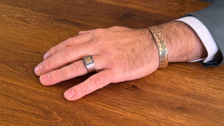 ZEUS Smart Ring
