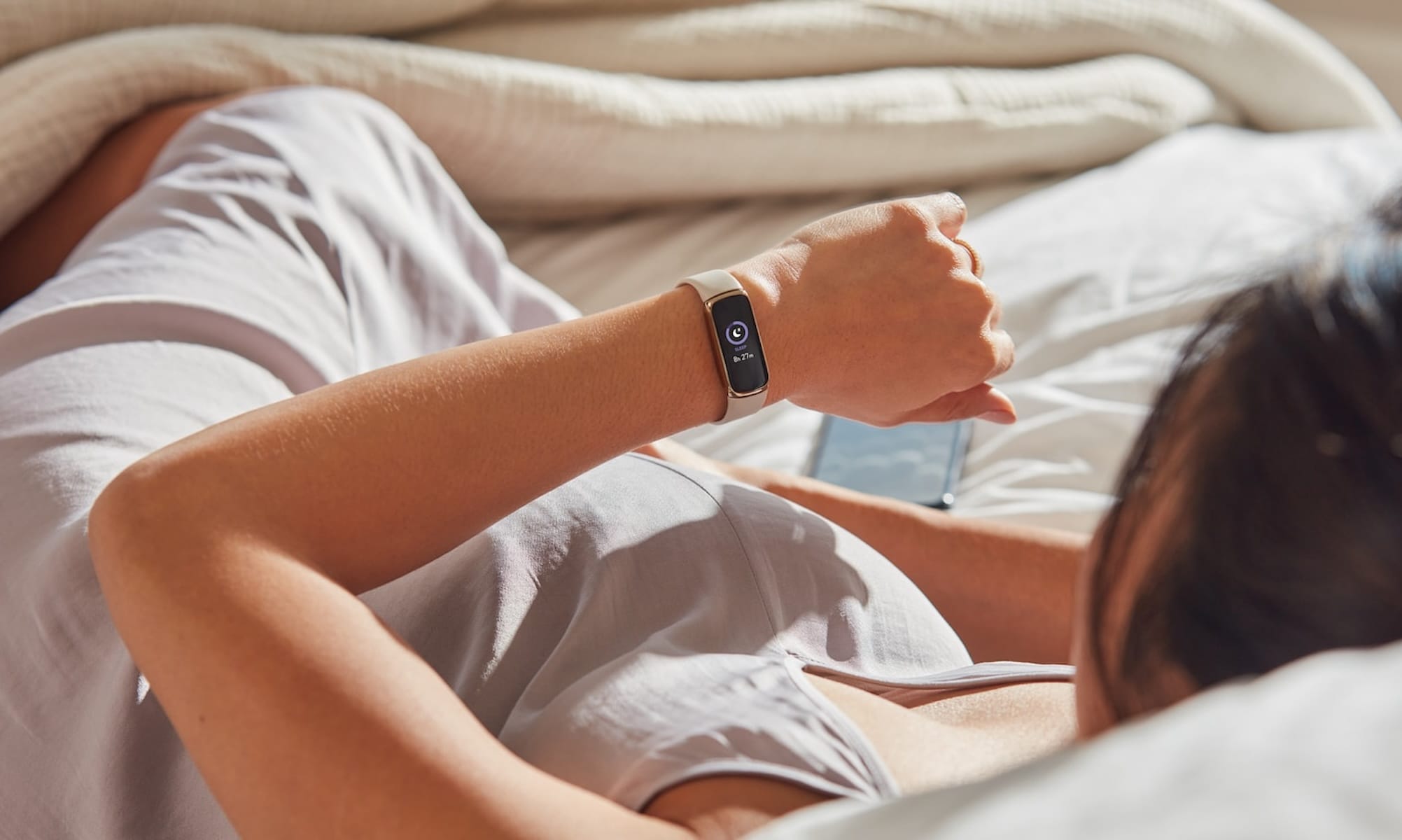 Fitbit Luxe Featured