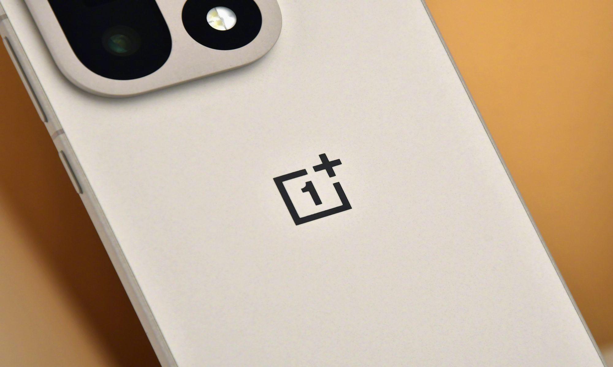 OnePlus 15 leaks: I’m loving the speed and battery, but here’s the problem