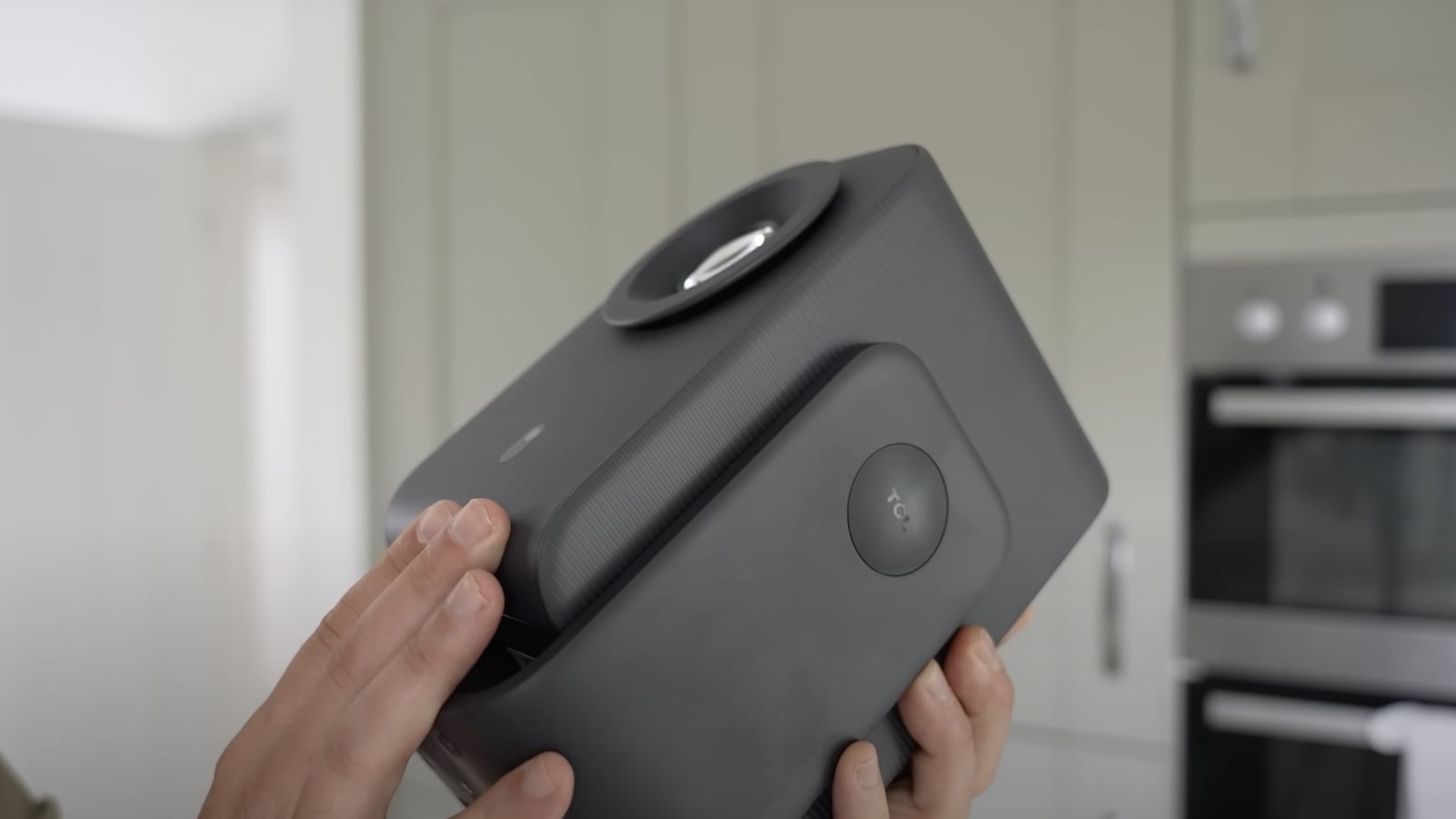 TCL Projector C1 is an affordable and mobile projector