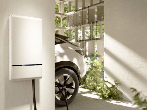 Quasar 2 Bidirectional EV Charger
