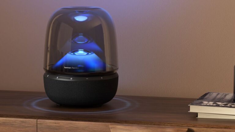 Harman Kardon Aura Studio 5 flaunts an iconic design
