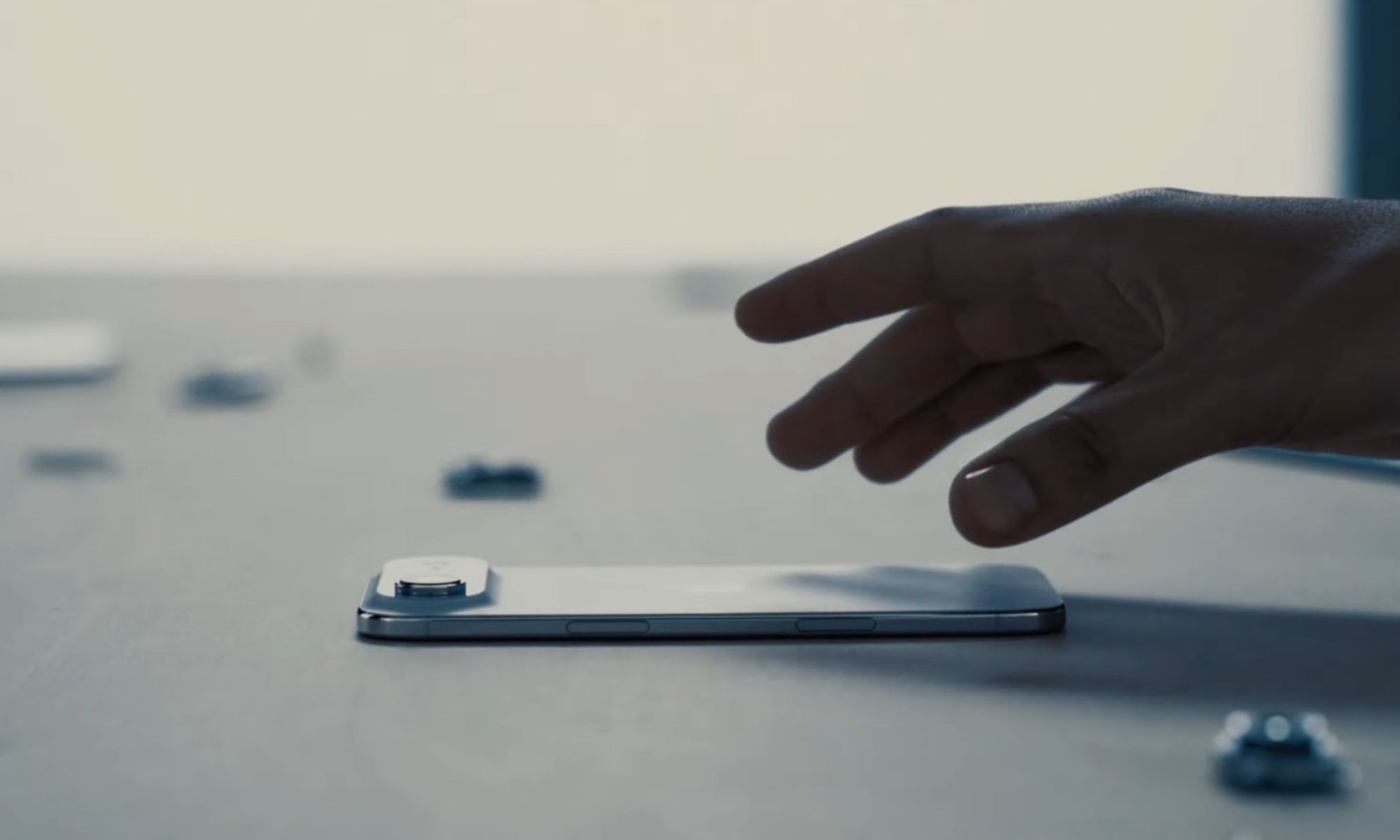 Huawei Mate 70 Air vs. Apple iPhone Air