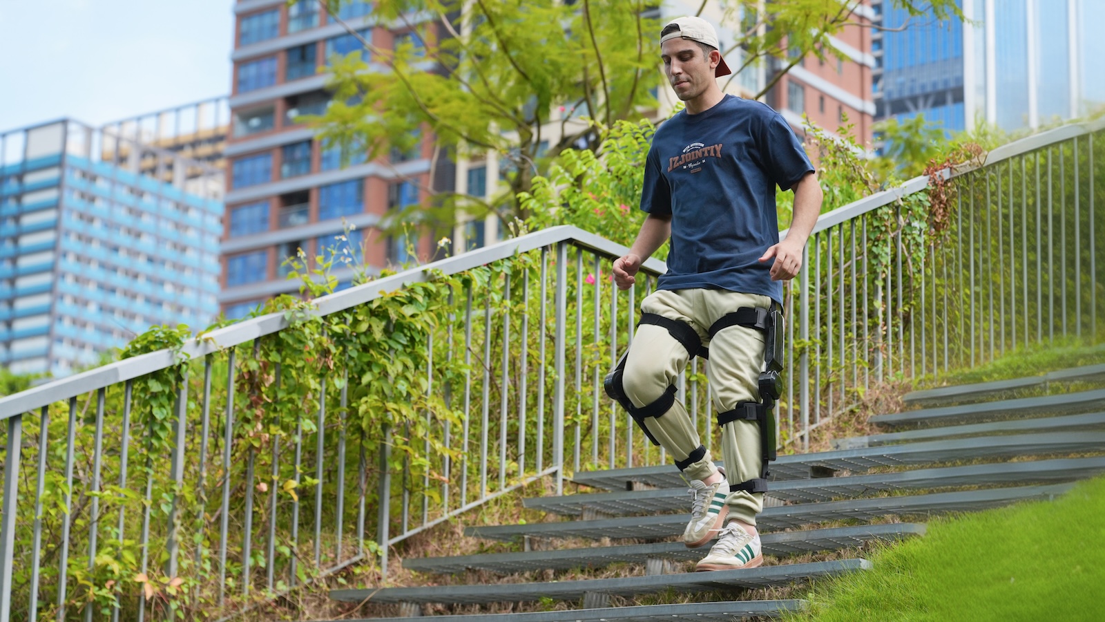 IRMO M1 Vision Perception Exoskeleton