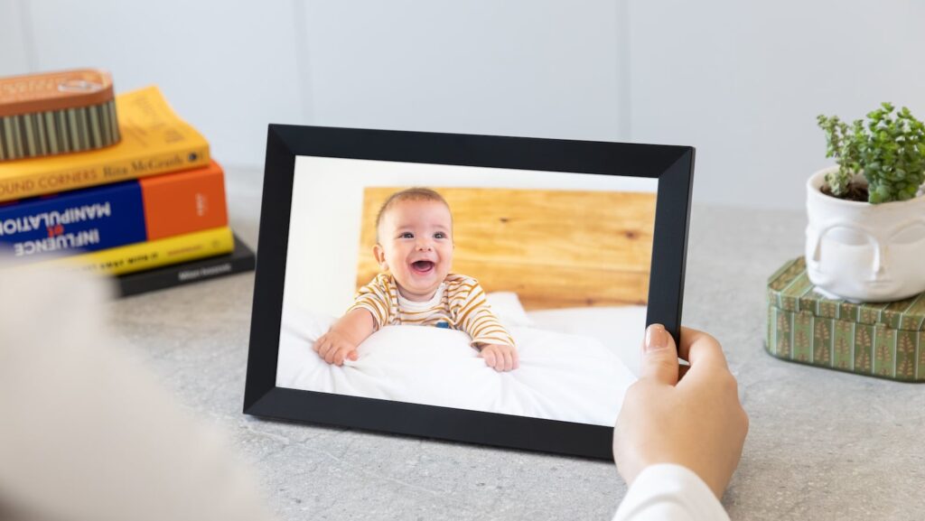 Memory Frame by Gadget Flow