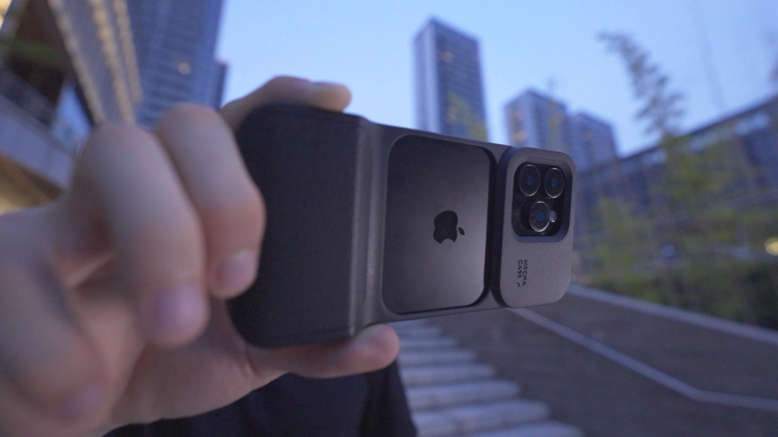 Mechacase Pocketable iPhone Filmmaking Case